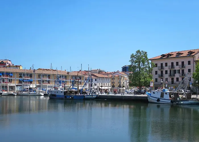 Adria - Gdo203 By Interhome