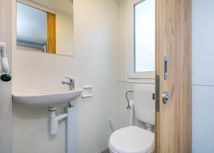 Adria - Gdo203 By Interhome *