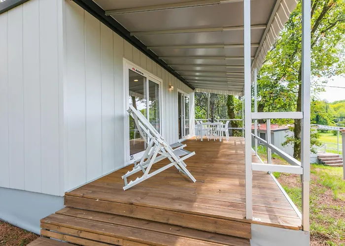 Adria - Gdo203 By Interhome *